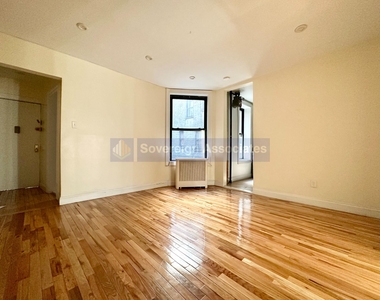 526 West 161st Street - Photo Thumbnail 4
