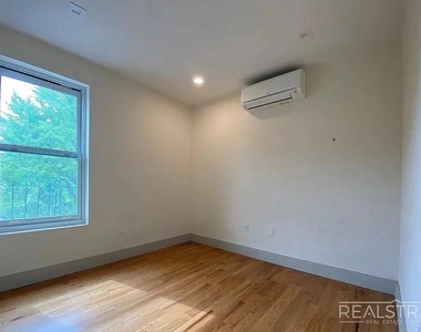 141 Greene Avenue - Photo Thumbnail 2