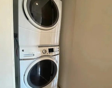 141 Greene Avenue - Photo Thumbnail 6