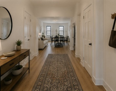East 47th Street - Photo Thumbnail 5