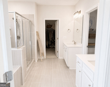 580 Briard Drive - Photo Thumbnail 12