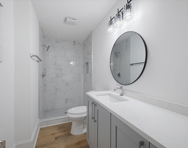 498 Connally Street Se - Photo Thumbnail 16