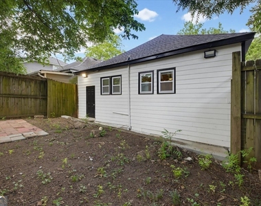 498 Connally Street Se - Photo Thumbnail 23