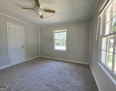 3588 Morgan Drive - Photo Thumbnail 14