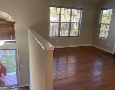 3015 Cascade Manor Drive - Photo Thumbnail 18