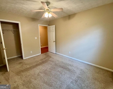 540 Chandon Way - Photo Thumbnail 17