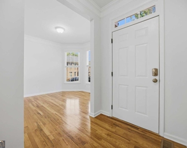 455 Park Place Court - Photo Thumbnail 5