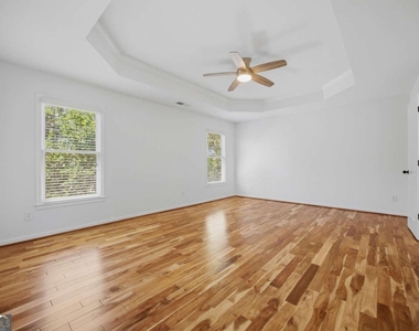 455 Park Place Court - Photo Thumbnail 17