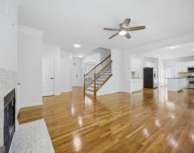 455 Park Place Court - Photo Thumbnail 9