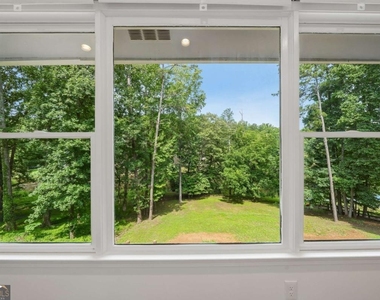 5132 Willow Point Parkway - Photo Thumbnail 24