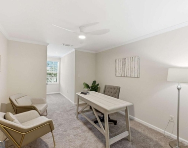 2826 Fox Wood Lane - Photo Thumbnail 23