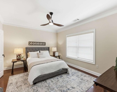 2826 Fox Wood Lane - Photo Thumbnail 22