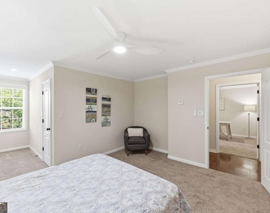 2826 Fox Wood Lane - Photo Thumbnail 26