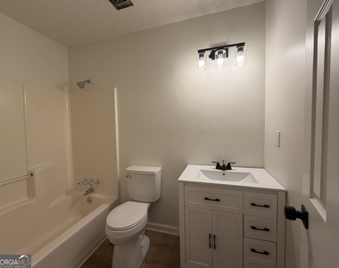 1730 Bullock Drive - Photo Thumbnail 9