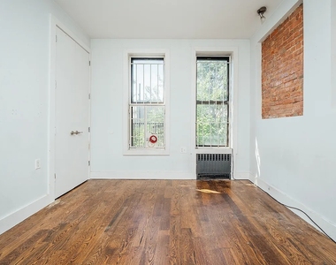 287 Troutman Street - Photo Thumbnail 3