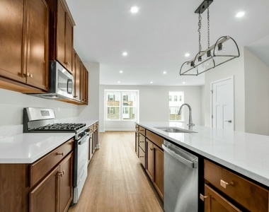 21 Peckwell St - Photo Thumbnail 1