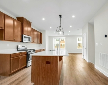 21 Peckwell St - Photo Thumbnail 2
