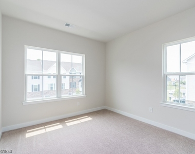 21 Peckwell St - Photo Thumbnail 9