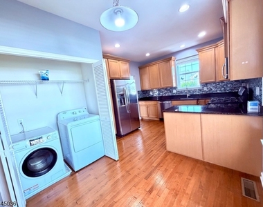 162 Sowers Dr - Photo Thumbnail 5