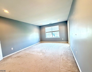 162 Sowers Dr - Photo Thumbnail 24