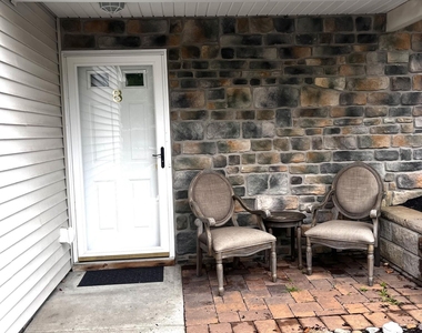 8 Buford Court - Photo Thumbnail 1