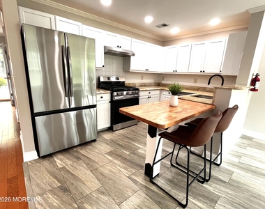 8 Buford Court - Photo Thumbnail 4