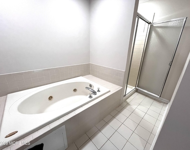 8 Buford Court - Photo Thumbnail 16