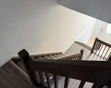 92 Sawmill Road - Photo Thumbnail 13