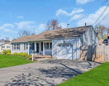19 Bradley Avenue - Photo Thumbnail 22