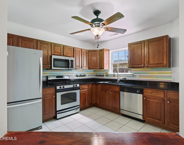 1111 Morning Glory Drive - Photo Thumbnail 14