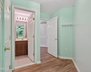 1111 Morning Glory Drive - Photo Thumbnail 17