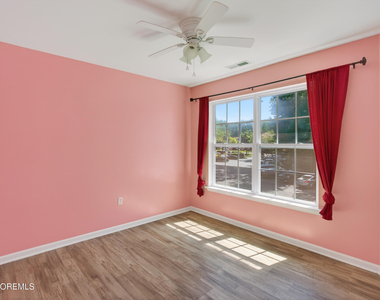 1111 Morning Glory Drive - Photo Thumbnail 26