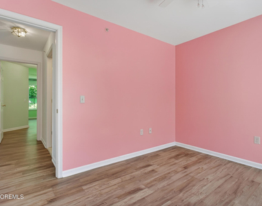 1111 Morning Glory Drive - Photo Thumbnail 24
