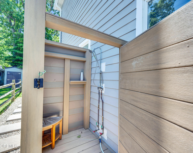 637 Beacon Boulevard - Photo Thumbnail 31