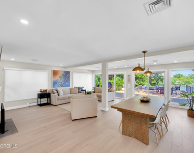 637 Beacon Boulevard - Photo Thumbnail 6