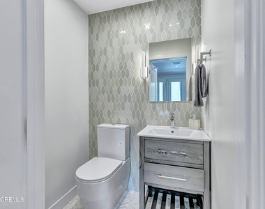 637 Beacon Boulevard - Photo Thumbnail 16