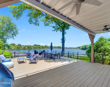 637 Beacon Boulevard - Photo Thumbnail 27