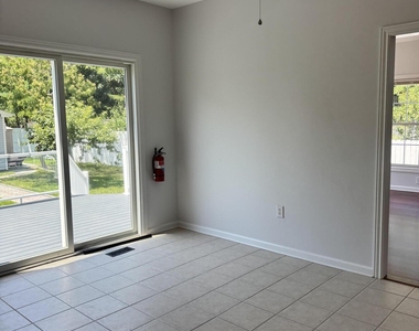 196 South Street - Photo Thumbnail 11