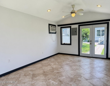 196 South Street - Photo Thumbnail 32
