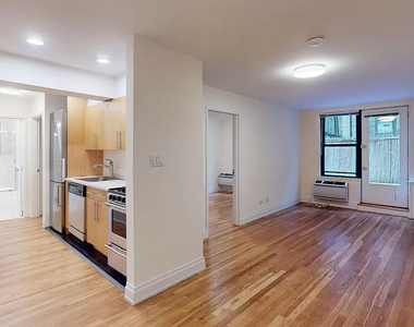 West 13 Street - Photo Thumbnail 1