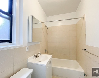 West 11th Street - Photo Thumbnail 1
