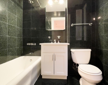 East 80th Street - Photo Thumbnail 8