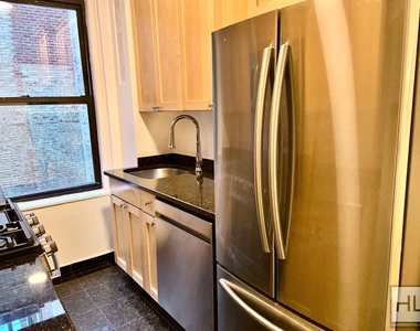 East 80th Street - Photo Thumbnail 13