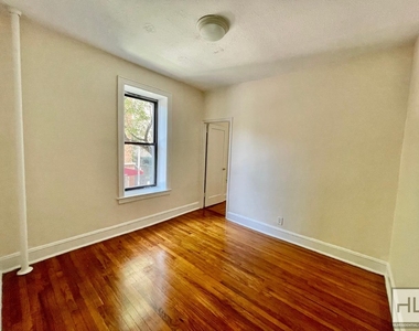 East 38th Street - Photo Thumbnail 2