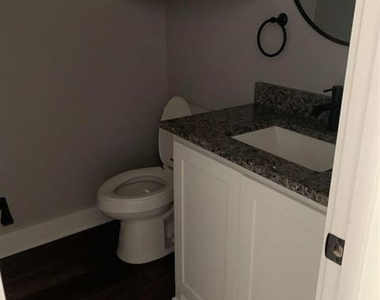 1317 S 5th Avenue - Photo Thumbnail 14