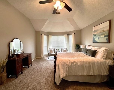 11413 Huntington Road - Photo Thumbnail 22