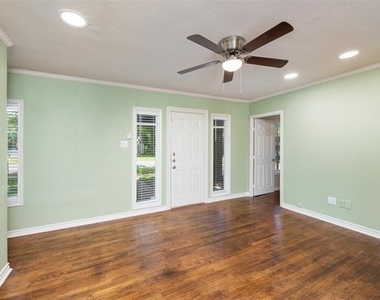 8823 San Benito Way - Photo Thumbnail 7