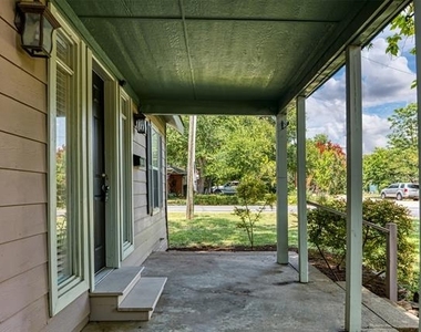 8823 San Benito Way - Photo Thumbnail 5