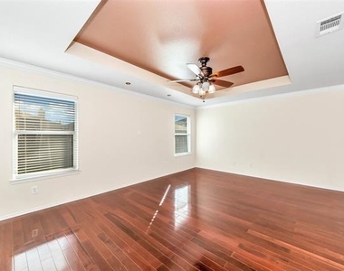 12644 Harvest Grove Drive - Photo Thumbnail 9