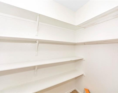 12644 Harvest Grove Drive - Photo Thumbnail 18